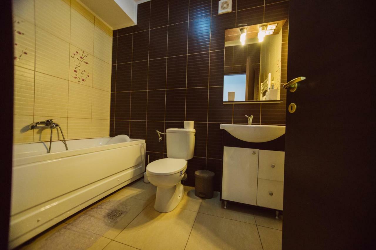 Seascape - Summerland Apartment Mamaia Ngoại thất bức ảnh