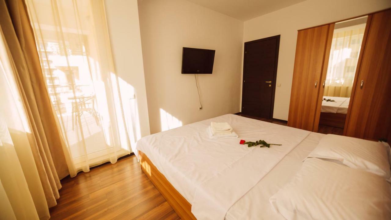 Seascape - Summerland Apartment Mamaia Ngoại thất bức ảnh