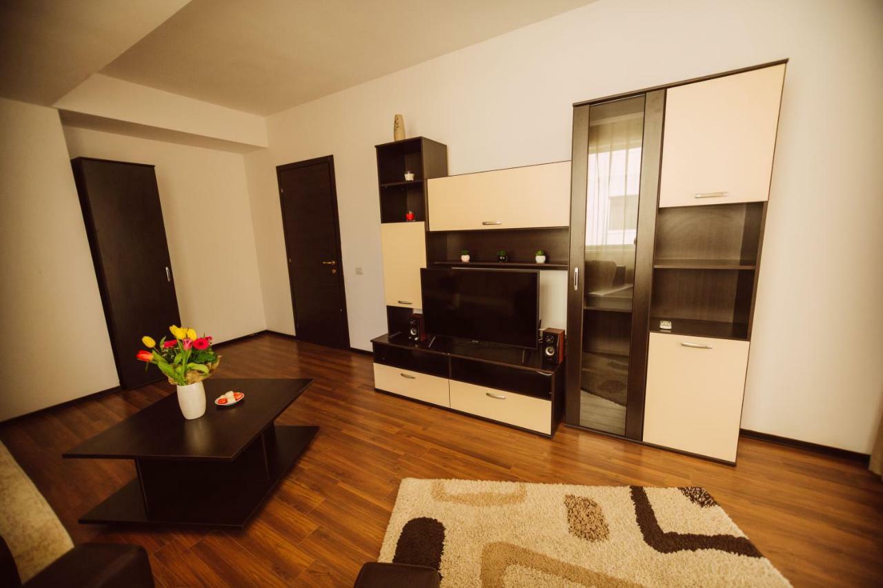 Seascape - Summerland Apartment Mamaia Ngoại thất bức ảnh
